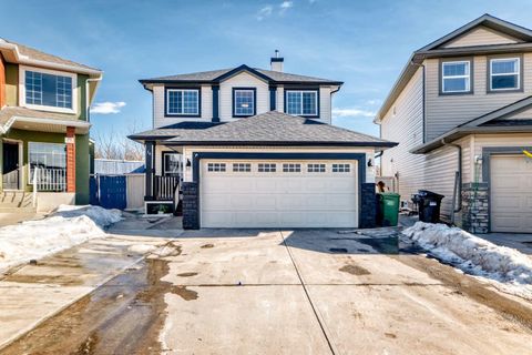 16 Saddlecrest Park NE Calgary AB T3J 5E7