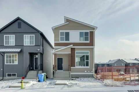 335 Herron Landing NE Calgary AB T3P 2R6