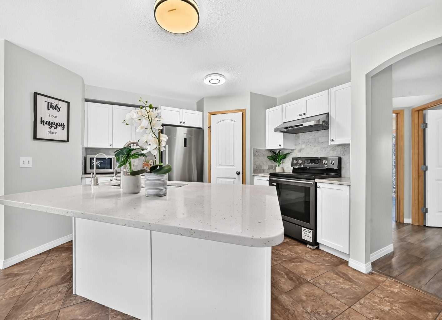 160 Panatella Landing NW 103
