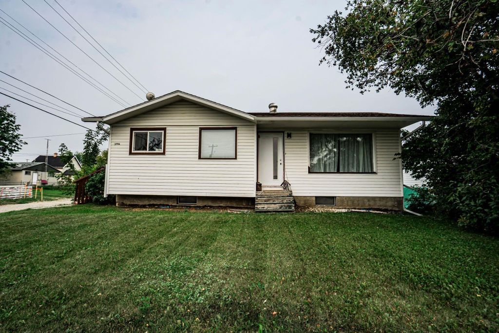 Photo of 10916 105 Avenue, Fairview, AB T0H 1L0 (MLS # A2289858)