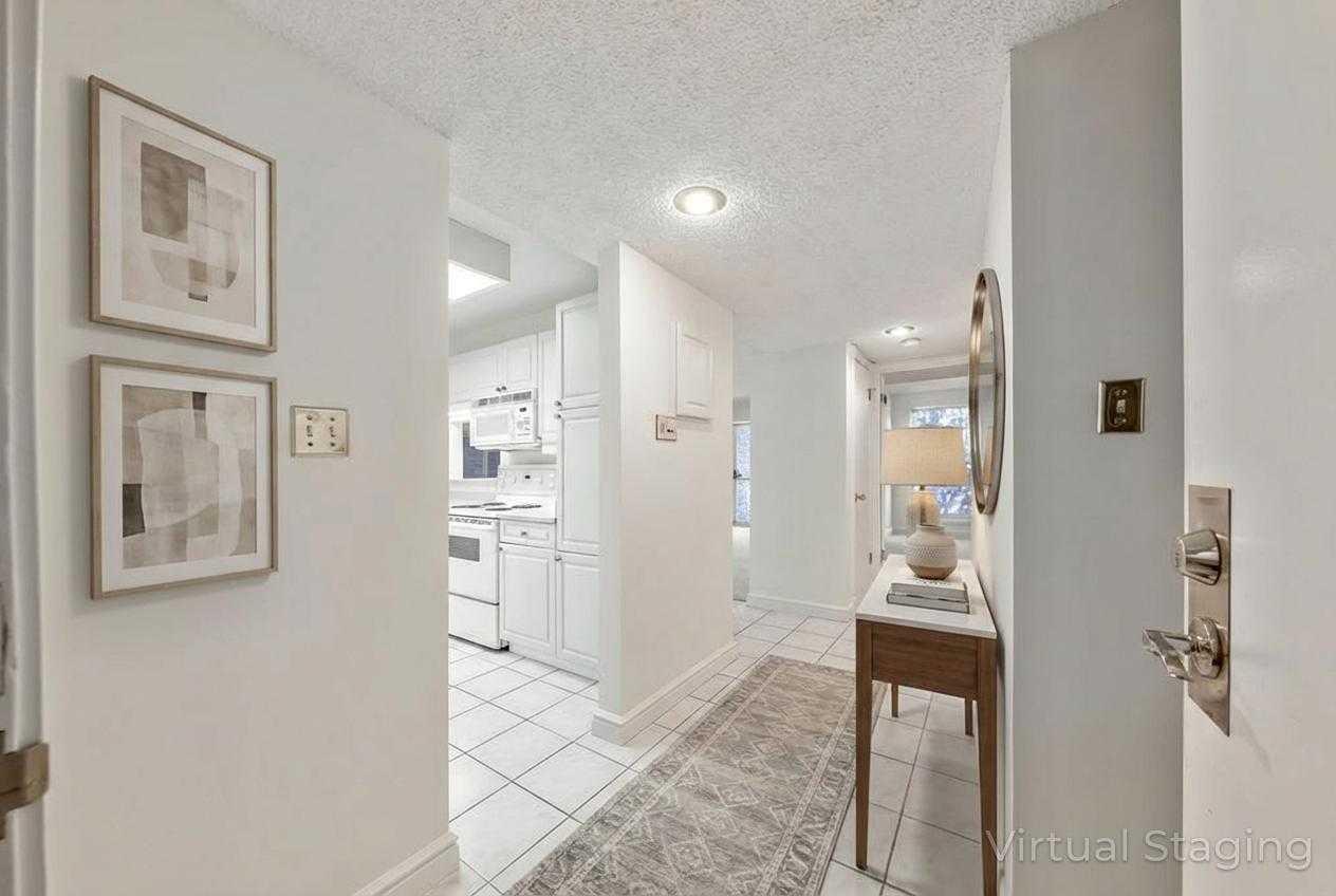 202 Brae Glen Close SW 2103