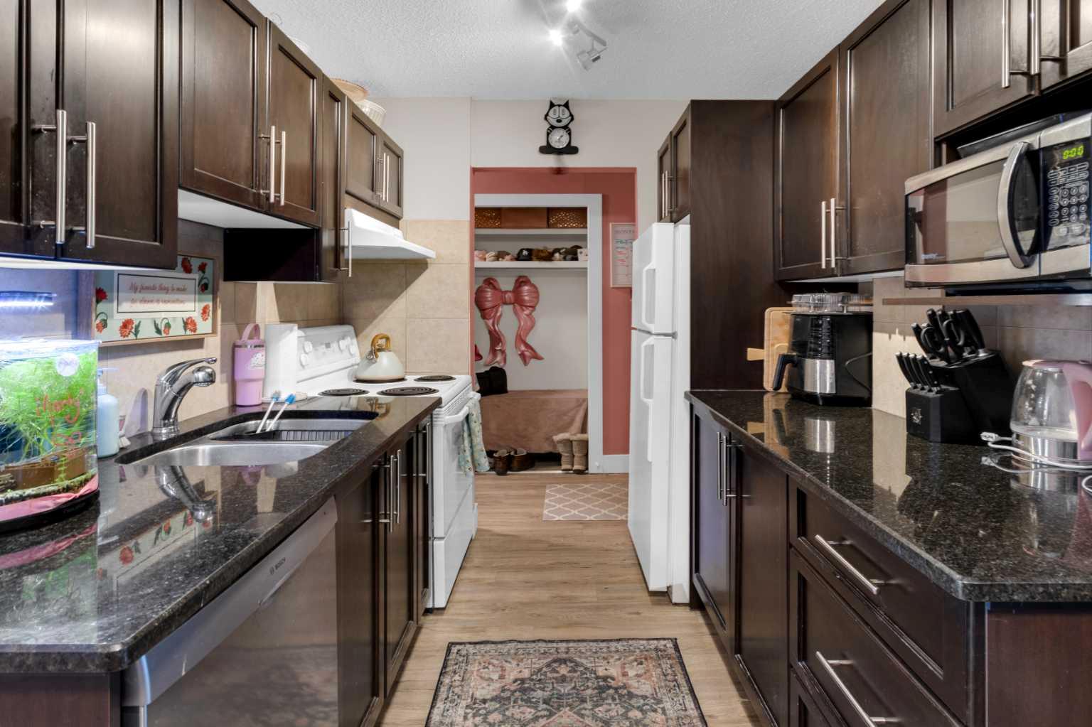 1620 8 Avenue NW 367