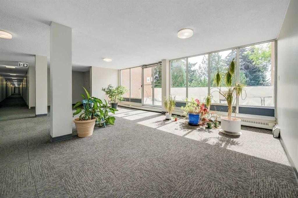 1620 8 Avenue NW 367