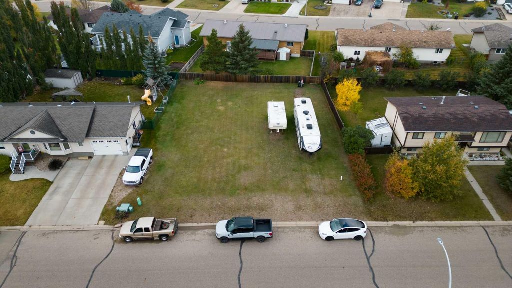 Photo of 18 Mackenzie Drive, Sedgewick, AB T0B 4C0 (MLS # A2085049)