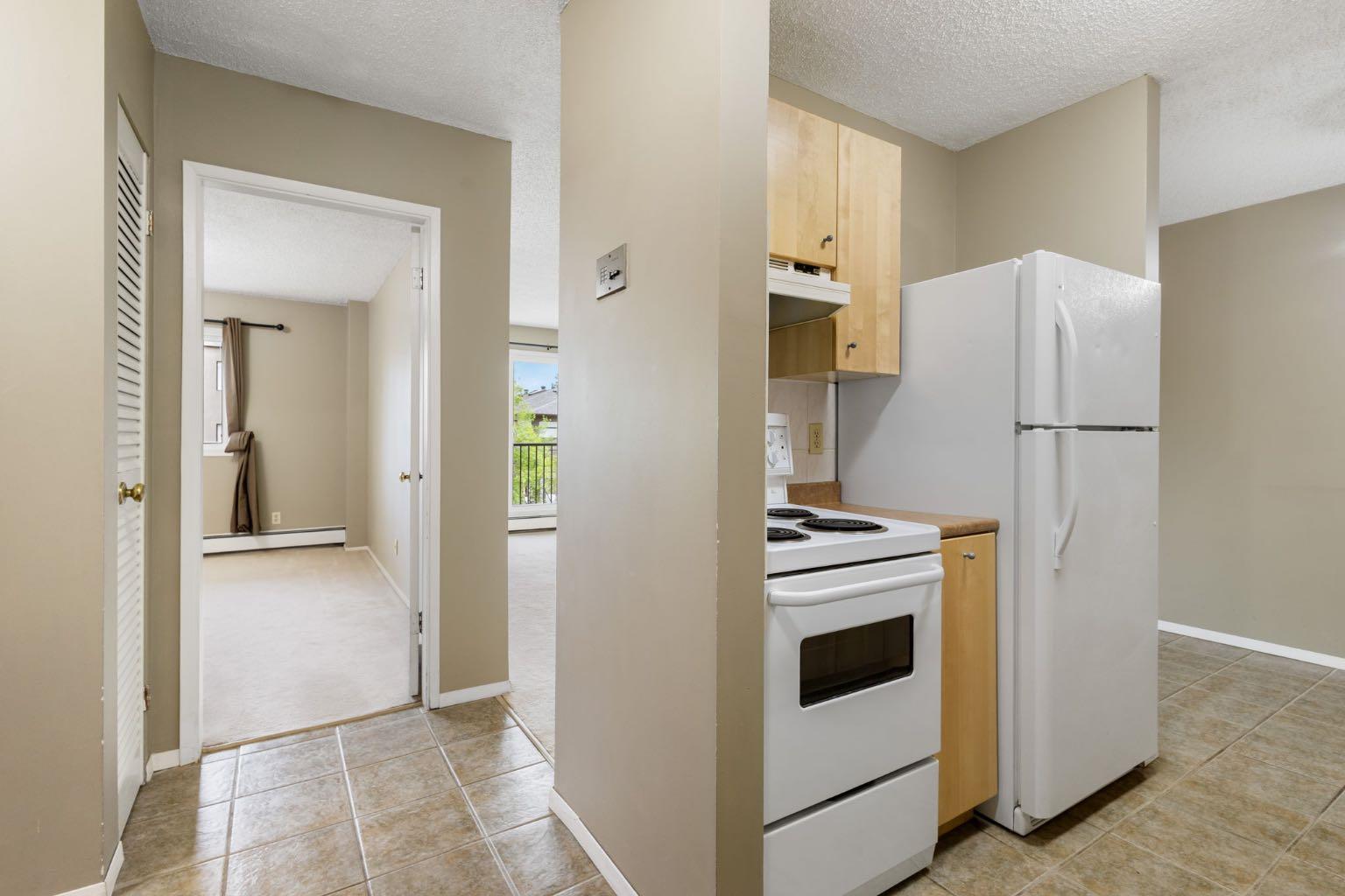 635 56 Avenue SW 307