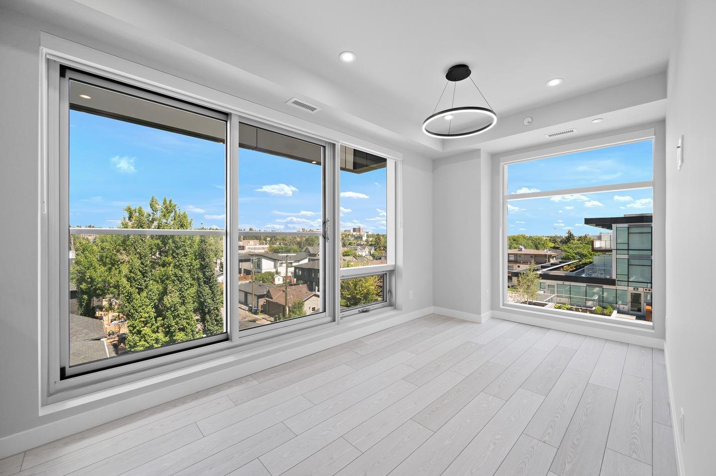 110 18A Street NW 402