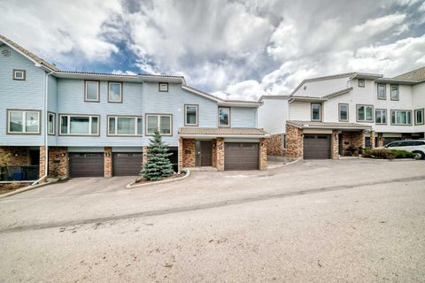 Photo of 80 Coachway Gardens SW, Calgary, AB T3J 2V9 (MLS # A2309836)