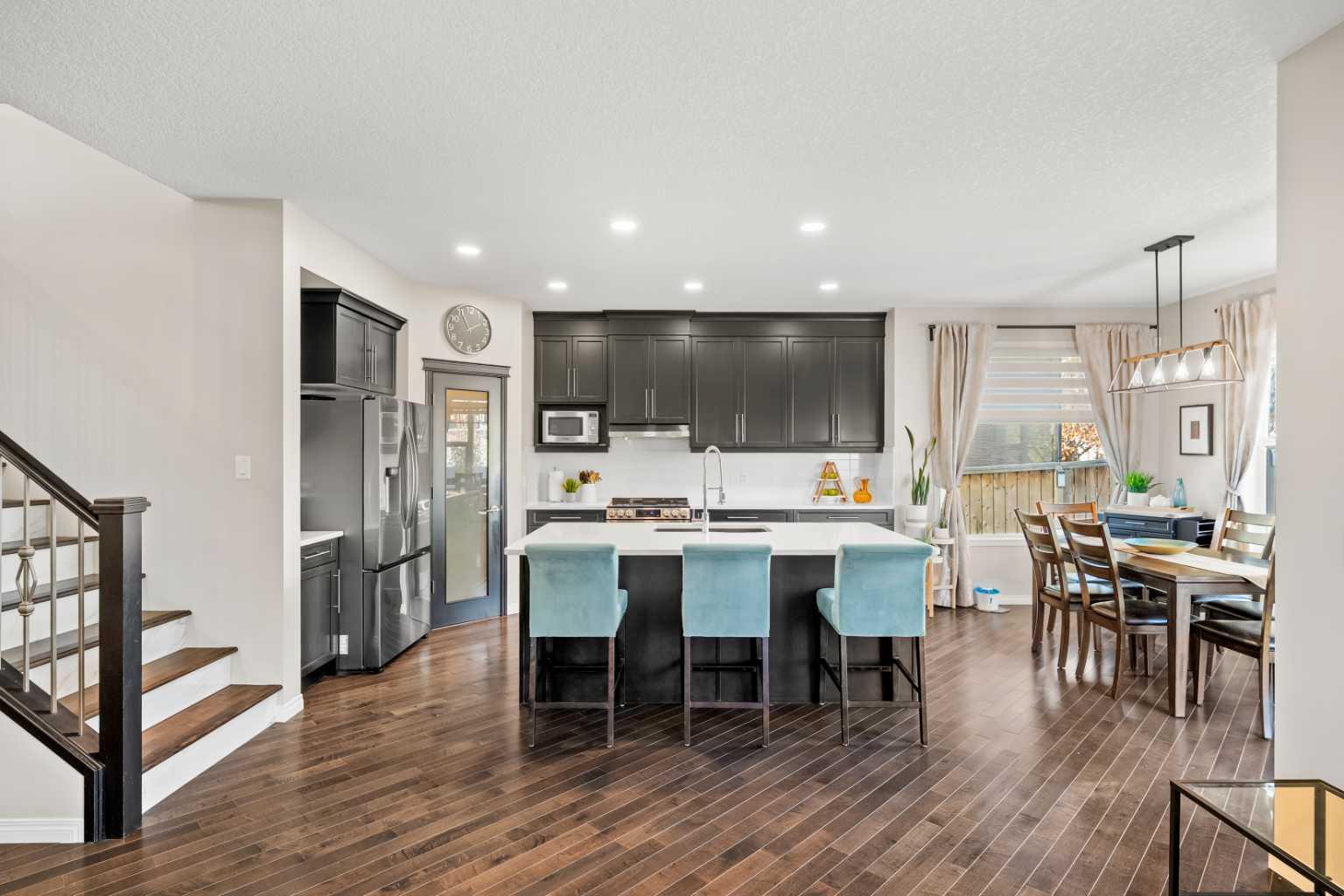 159 Panatella View NW