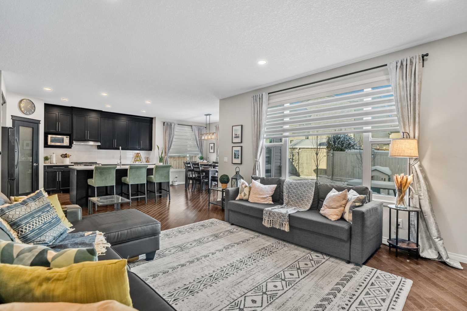 159 Panatella View NW