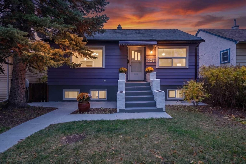 Photo of 239 24 Avenue NE, Calgary, AB T2E 1W9 (MLS # A2348016)