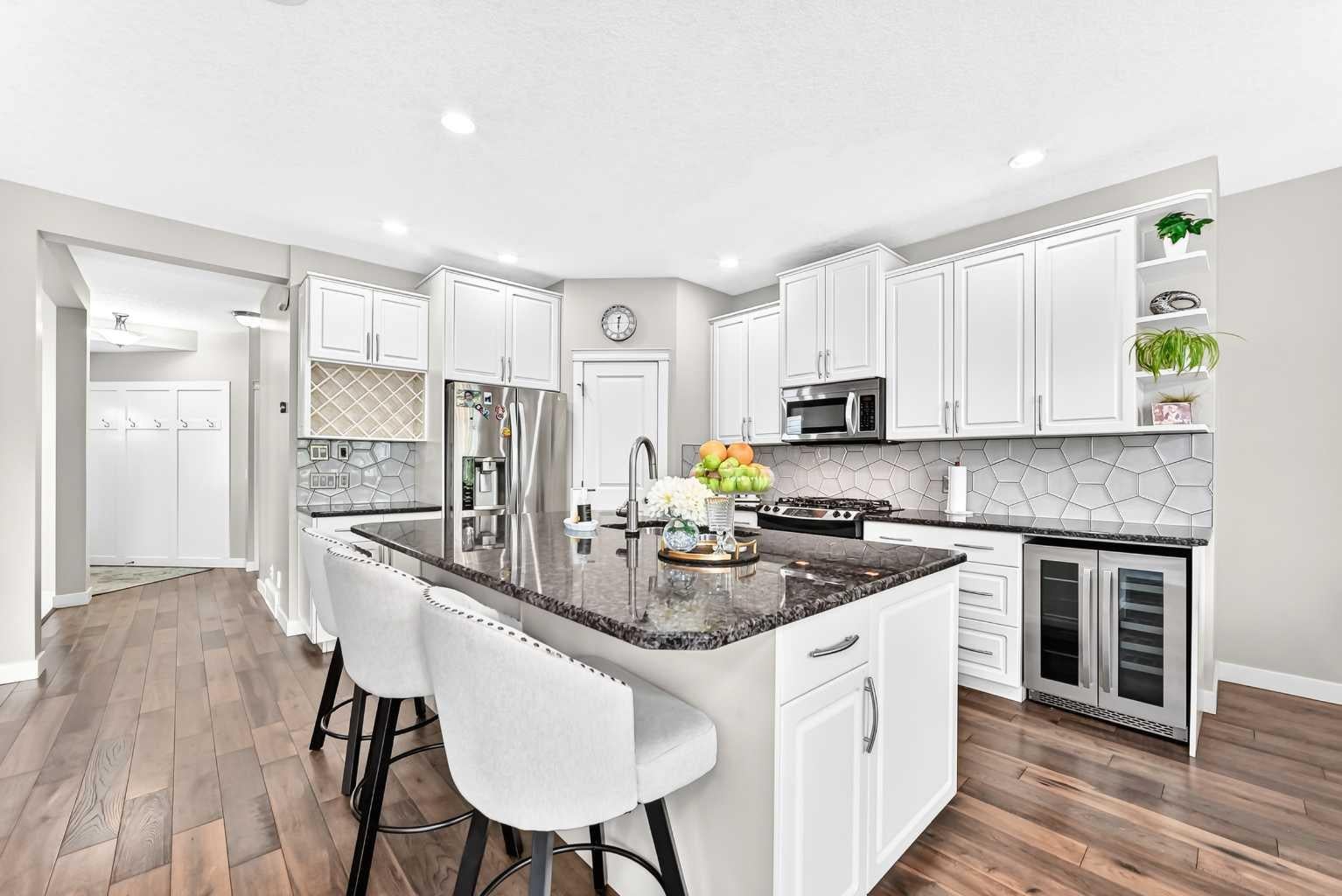 23 Everoak Bay SW