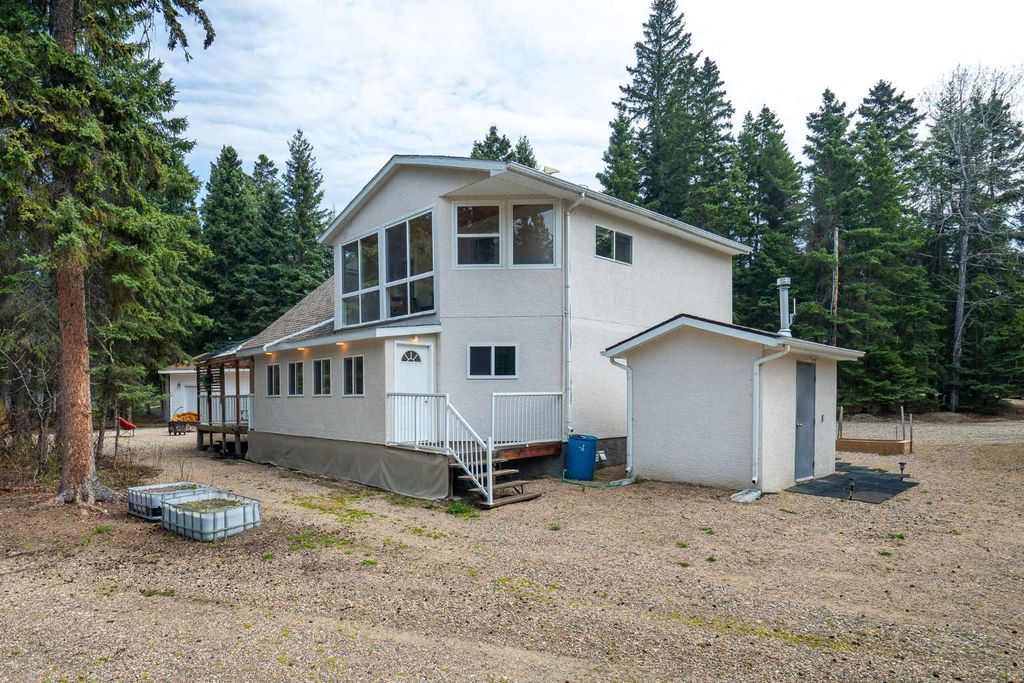 Photo of 1103 Marblo Place, Brightsand Lake, SK S0M 0H0 (MLS # A2308811)