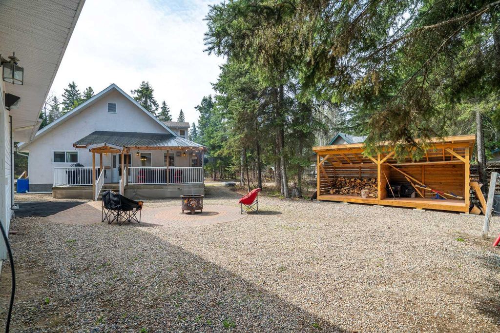 Photo of 1103 Marblo Place, Brightsand Lake, SK S0M 0H0 (MLS # A2308811)