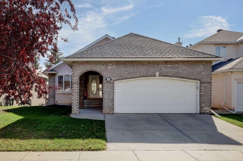 Photo of 45 Panorama Hills Manor NW, Calgary, AB T3K 5K6 (MLS # A2350493)