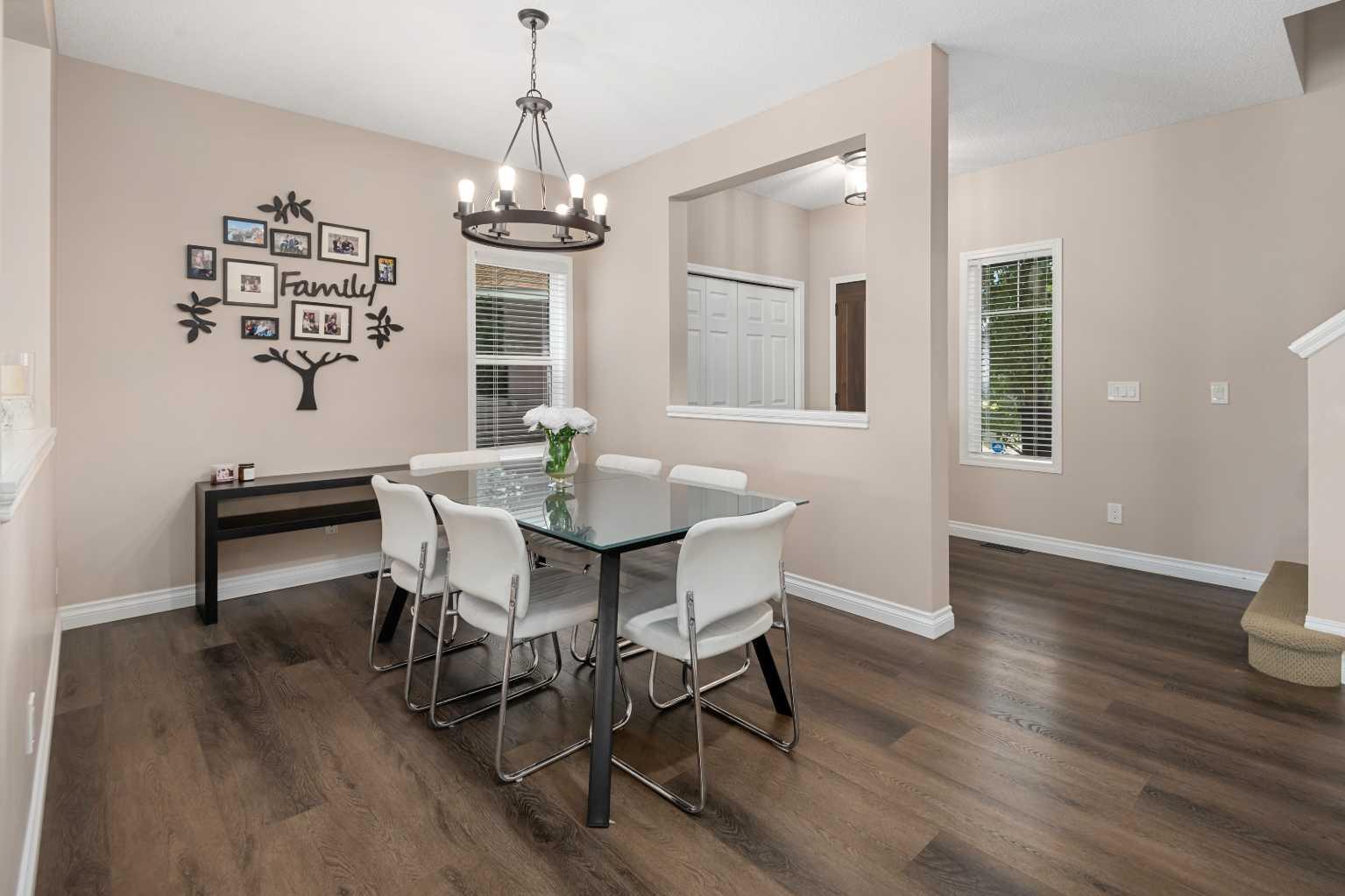 60 Chapala Square SE