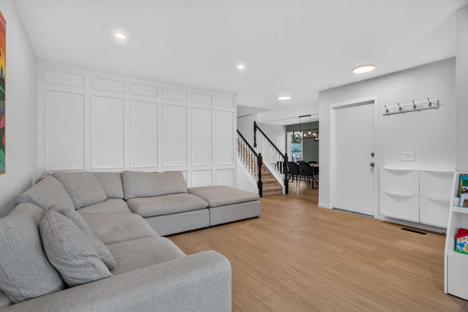 51 Millbank Court SW