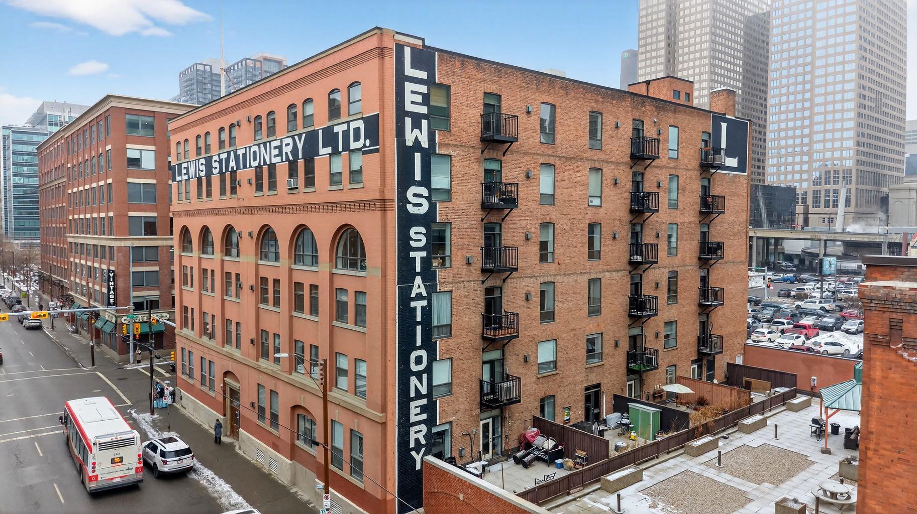 240 11 Avenue SW 601