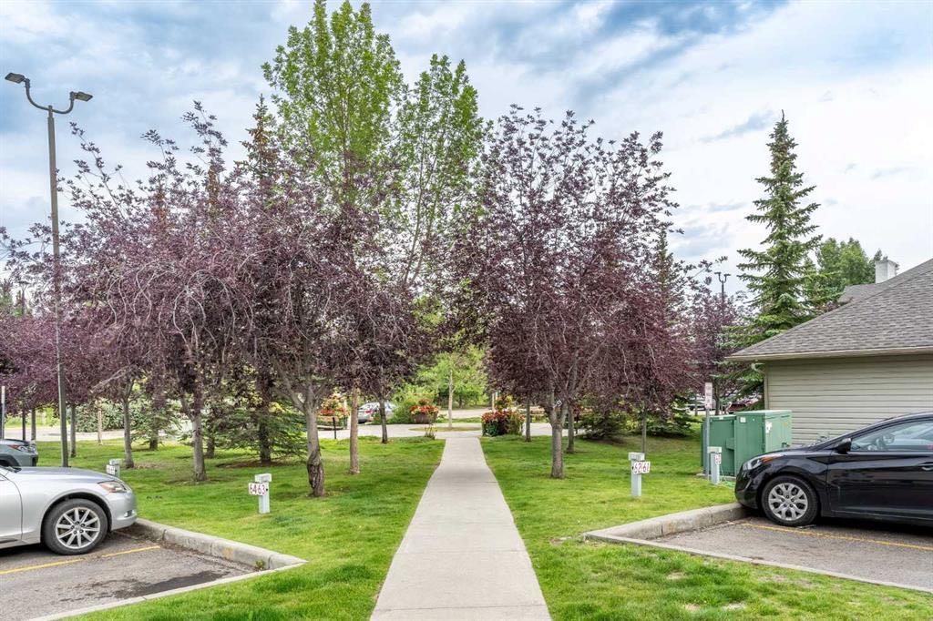 2000 Citadel Meadow Point NW 216