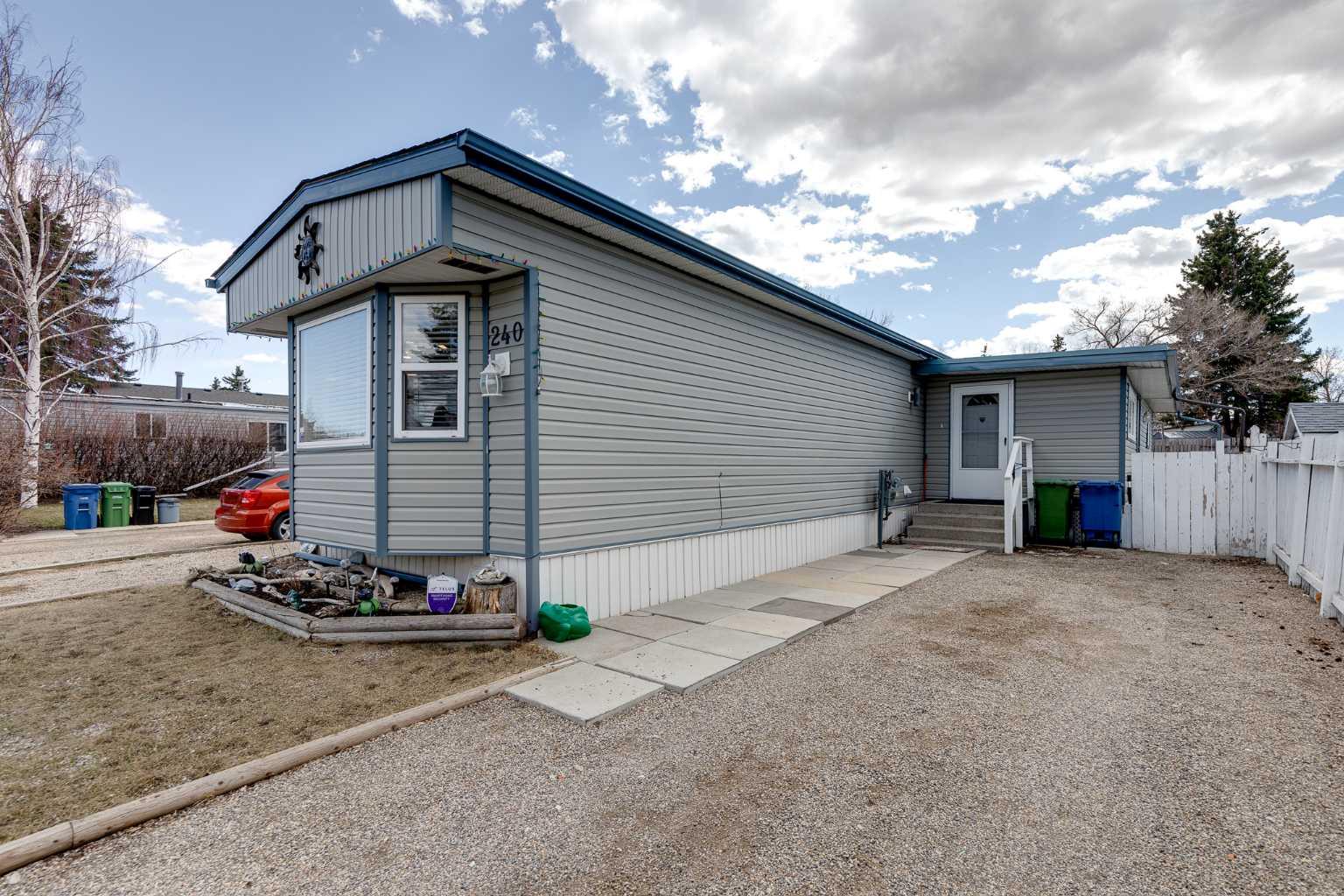 240 Big Hill Circle SE