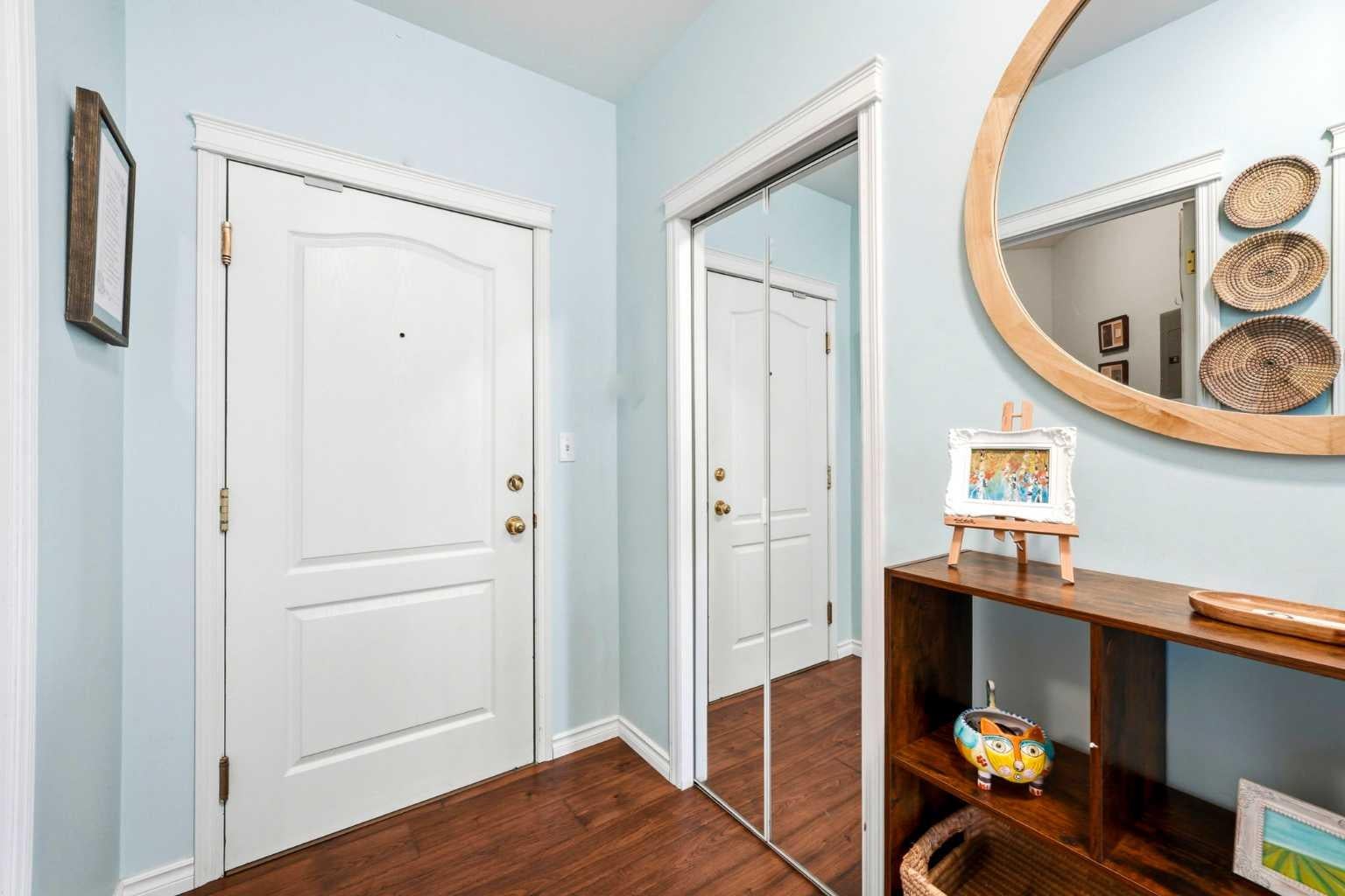 60 Promenade Way SE 207