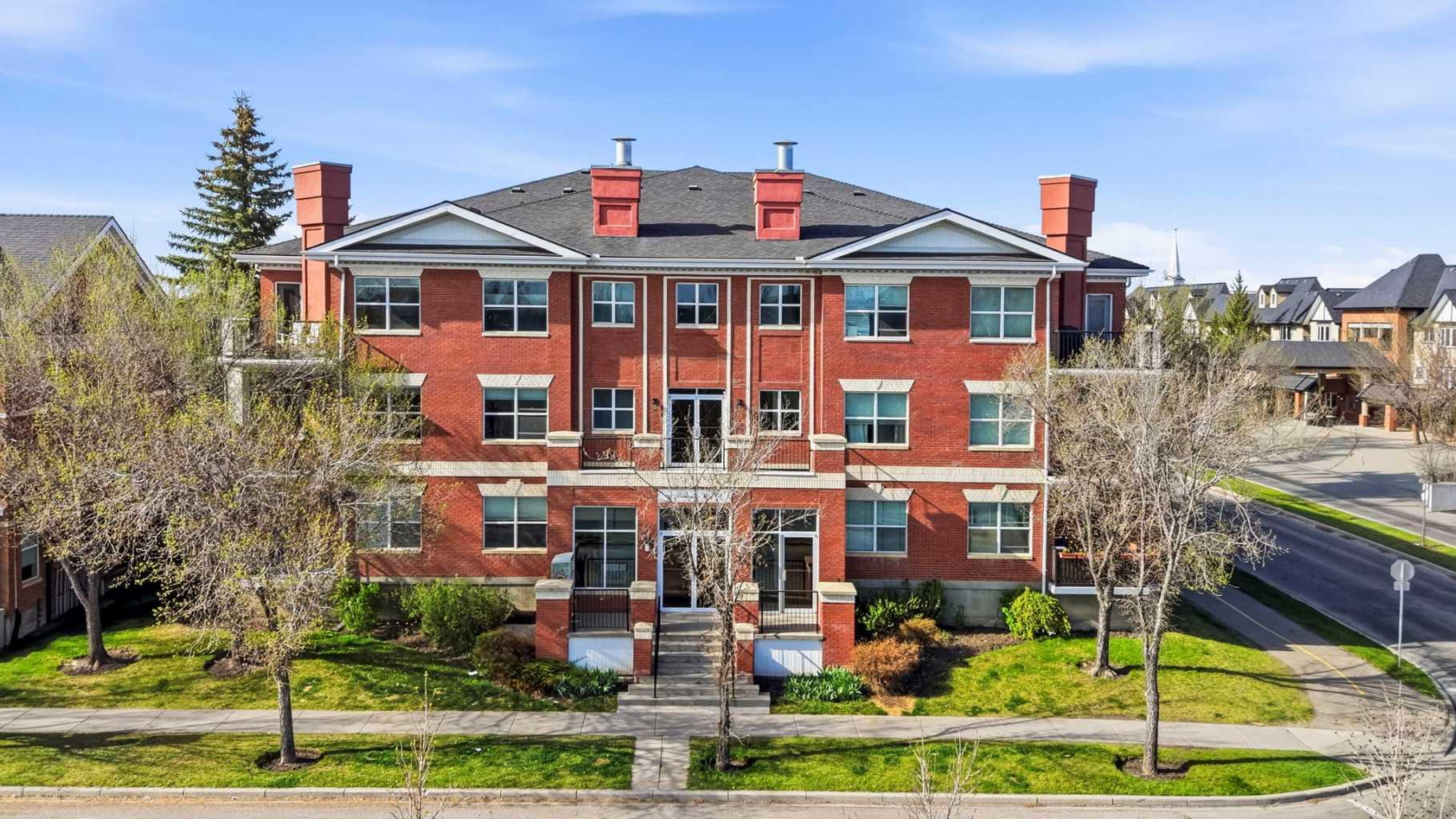 60 Promenade Way SE 207