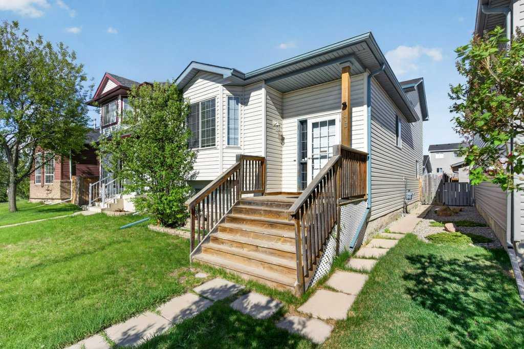 173 Martin Crossing Crescent NE