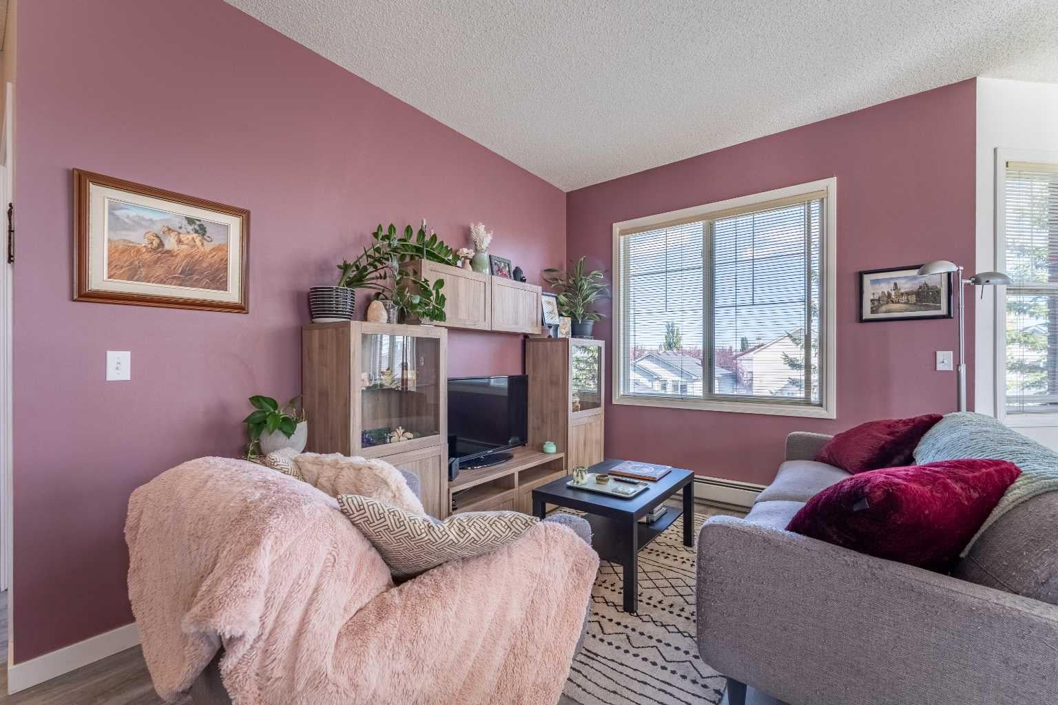 8 Prestwick Pond Terrace SE 227