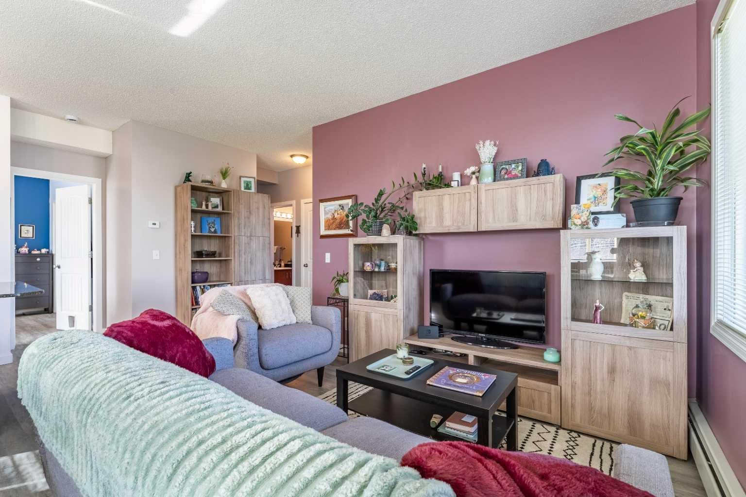 8 Prestwick Pond Terrace SE 227