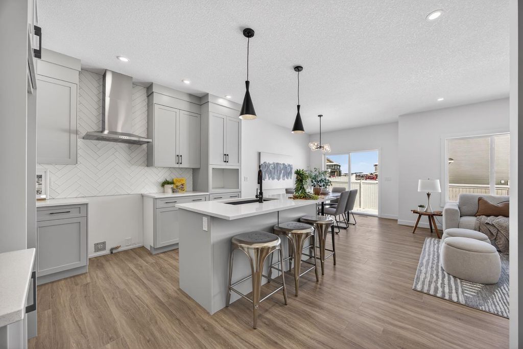Photo of 1090 Bayview Crescent, Airdrie, AB T4B 5N5 (MLS # A2311916)