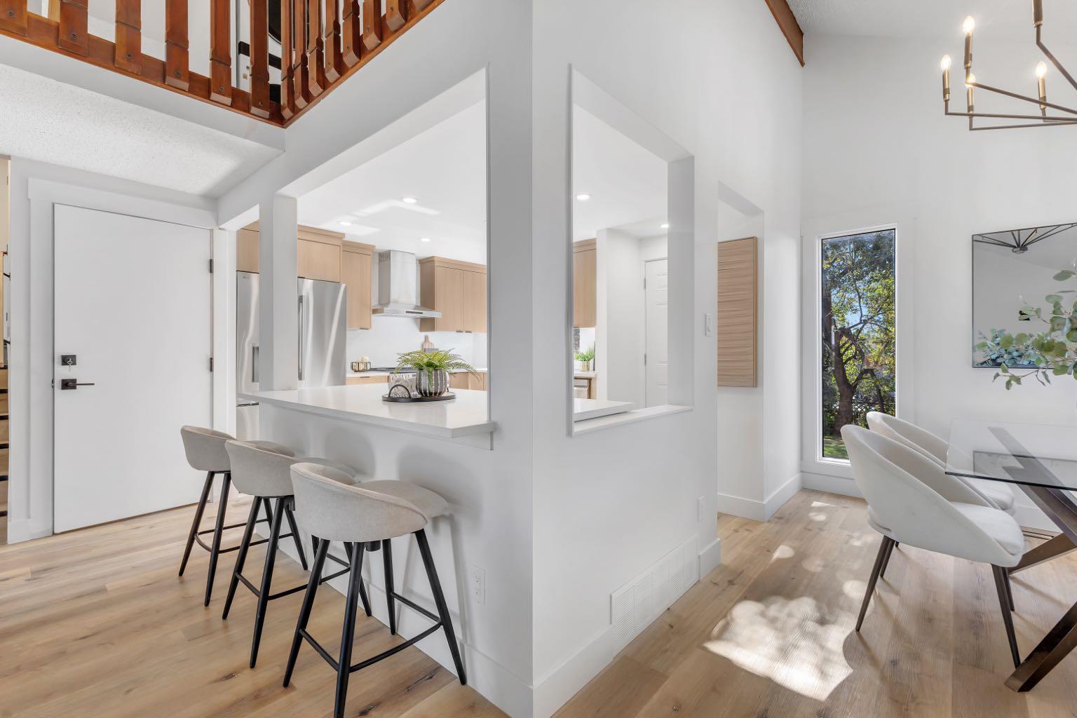 208 Cedarille Green SW