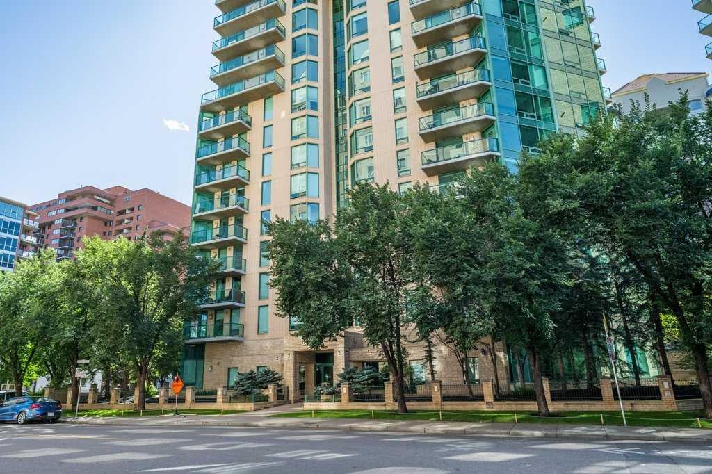 Photo of 801 2 Avenue SW #802, Calgary, AB T2P 4Z9 (MLS # A2319224)