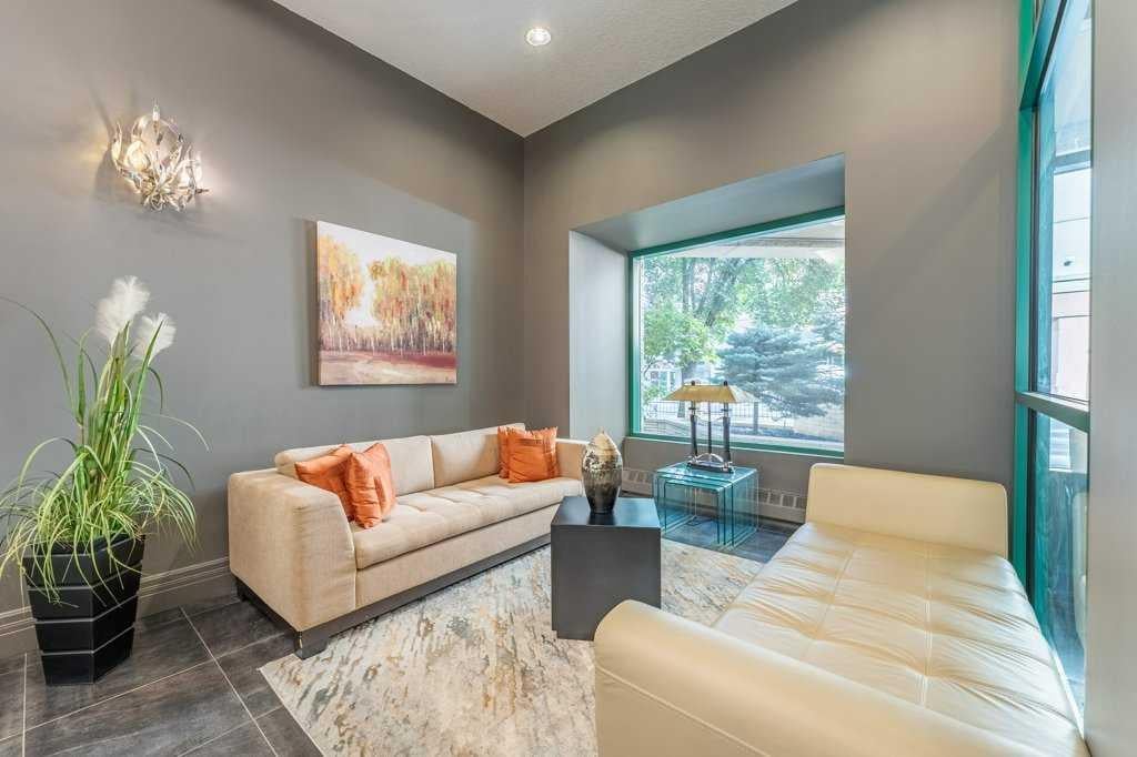801 2 Avenue SW 802