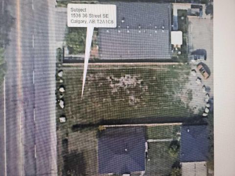 1536 36 Street SE Calgary AB T2A 1C6