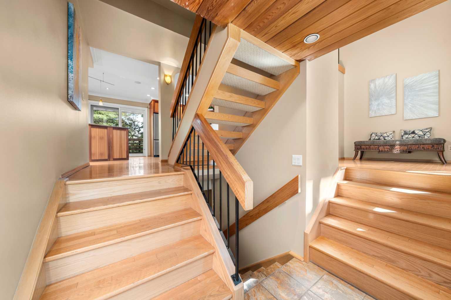 8 Varsplain Place NW