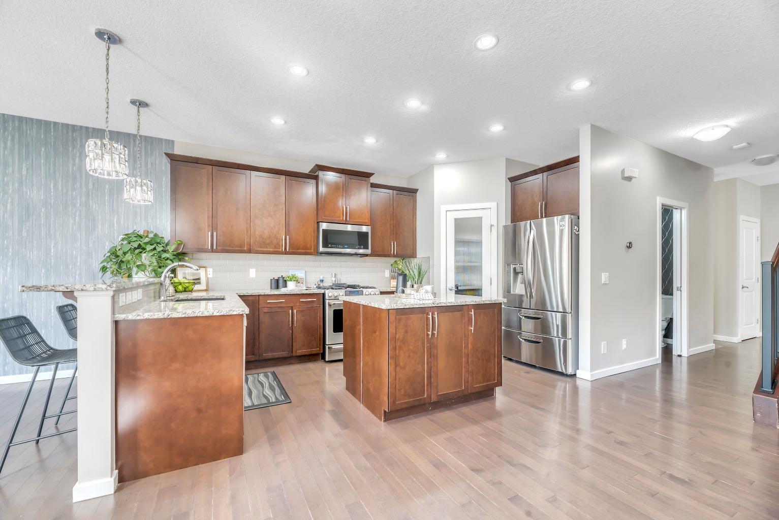 31 Mahogany Way SE
