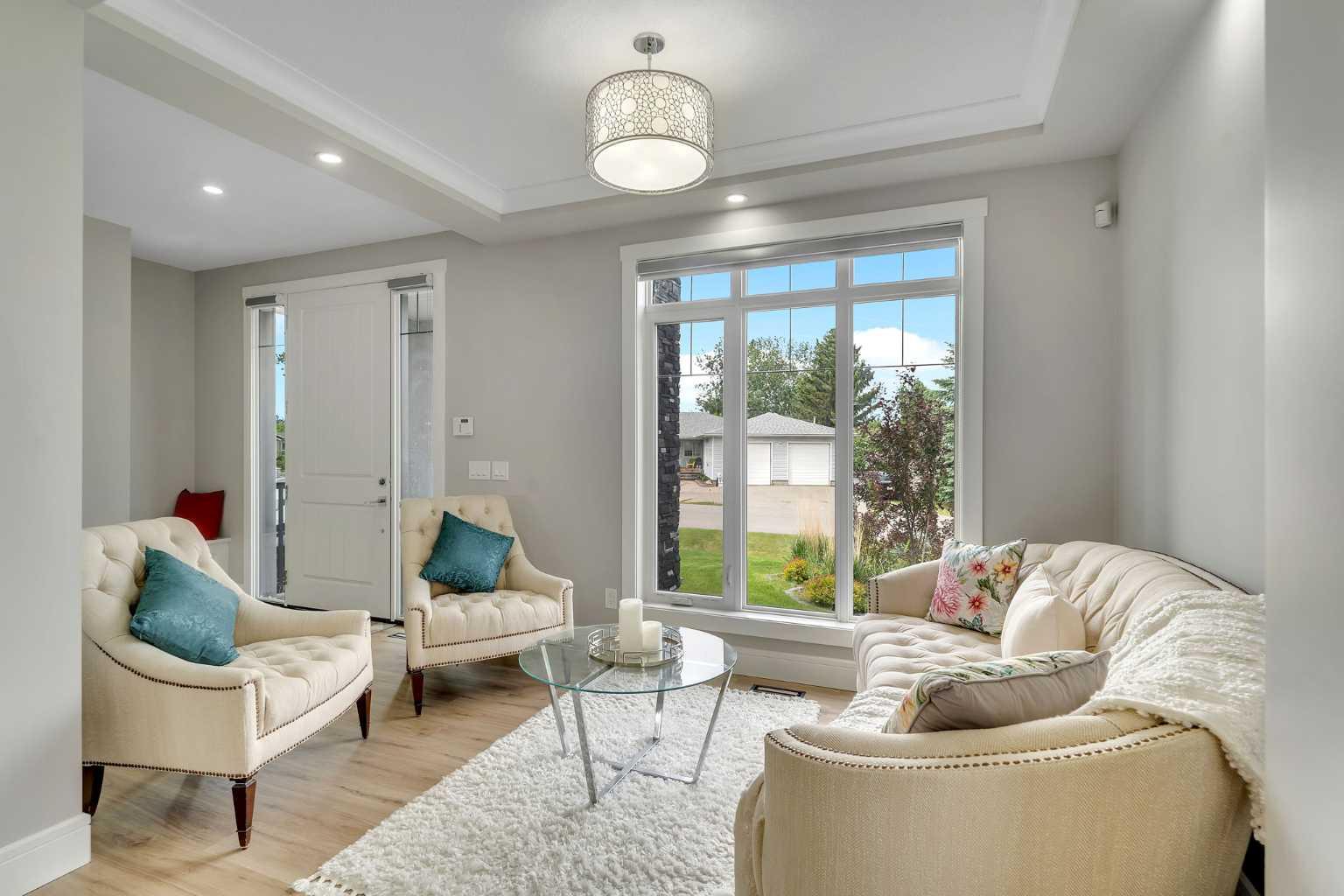 876 East Lakeview Road
