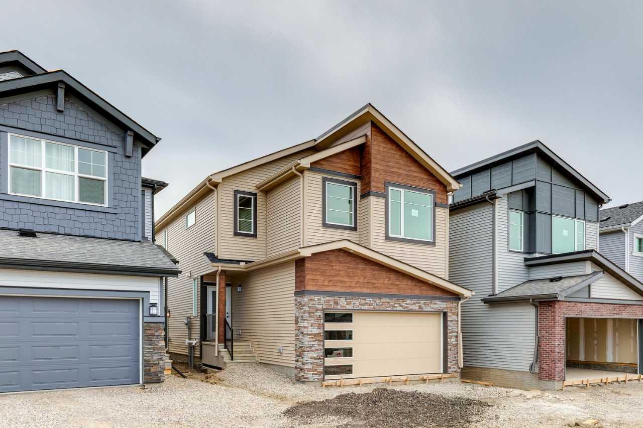110 Walgrove Bay SE
