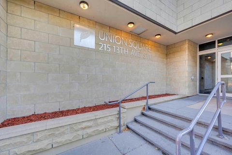 215 13 Avenue SW 1307 Calgary AB T2R 0V6