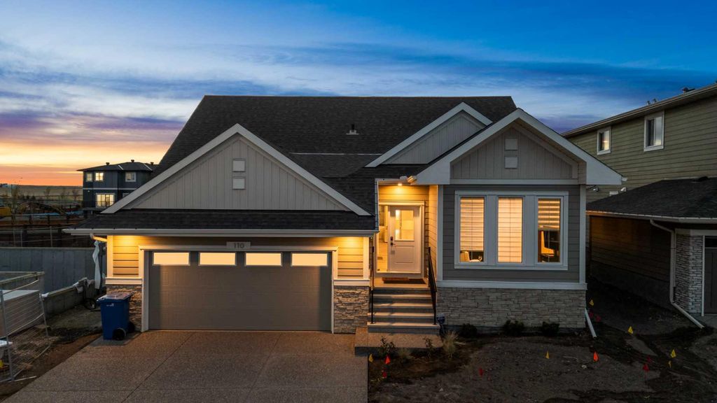 Photo of 110 Sunstone Way, Balzac, AB T4B 5T5 (MLS # A2265079)