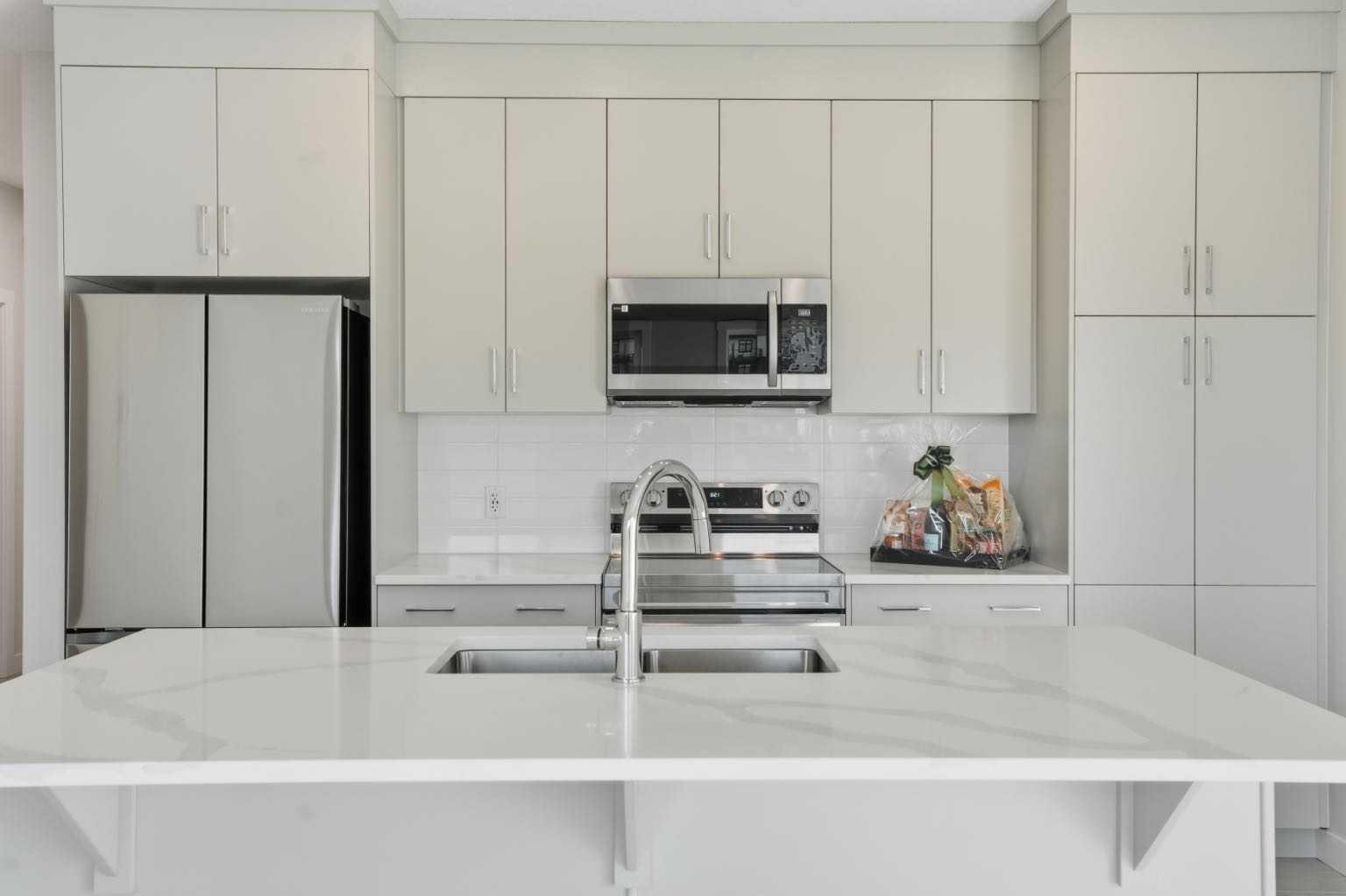 2117 81 Street SW 2417