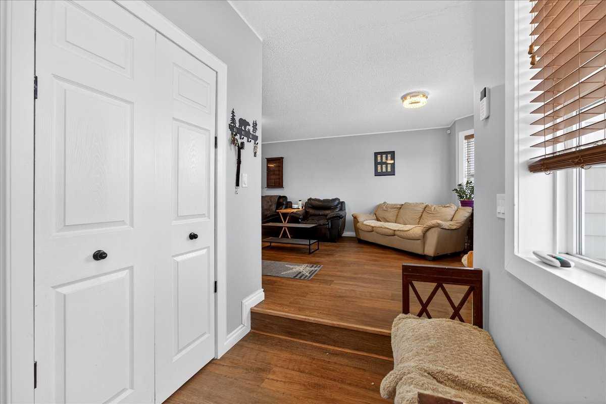 106 Prairie Sound Circle NW