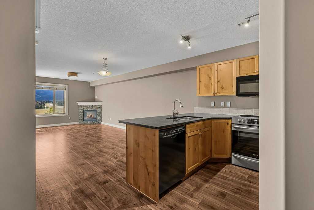 300 Palliser Lane 322