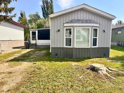 Photo of 613 Iris Street, Rosemary, AB T0J 2W0 (MLS # A2347397)