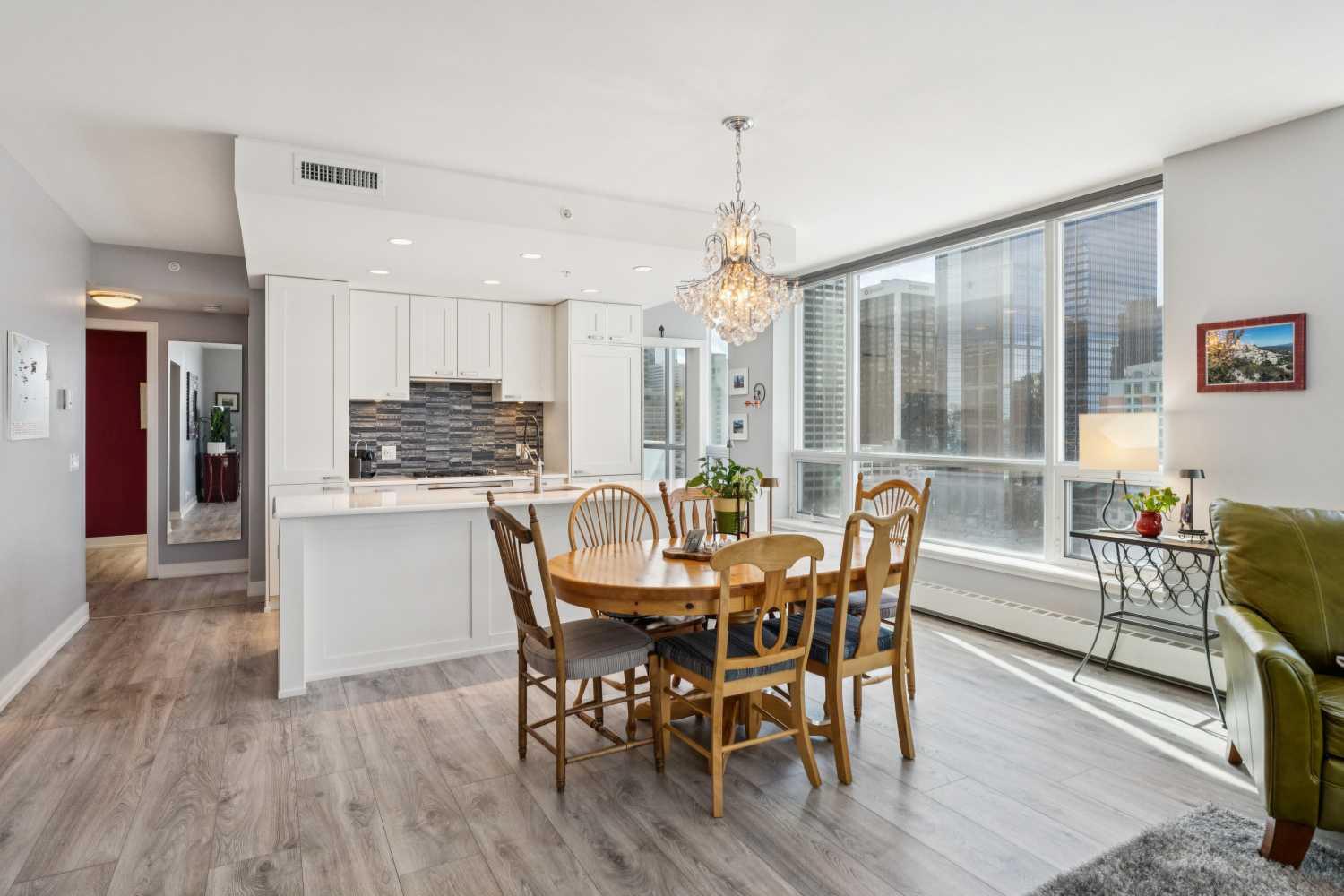 222 Riverfront Avenue SW 1321