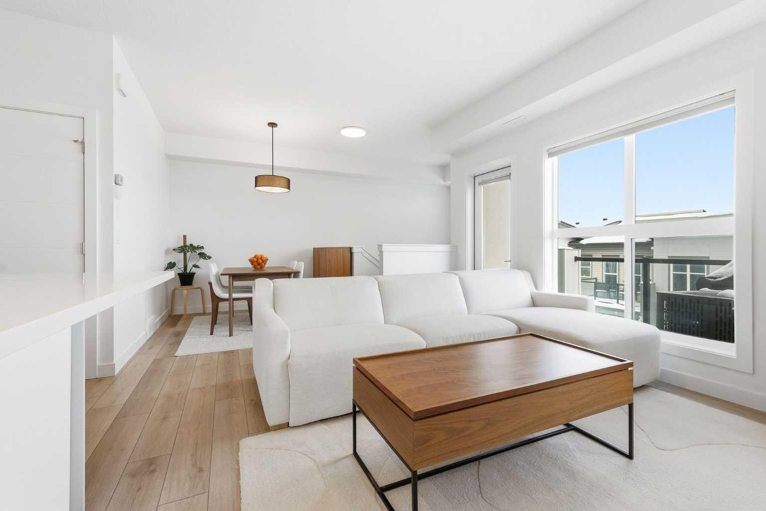 162 Spring Creek Common SW