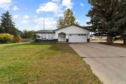 Photo of 4731 52 Street, Lougheed, AB T0B 2V0 (MLS # A2351330)