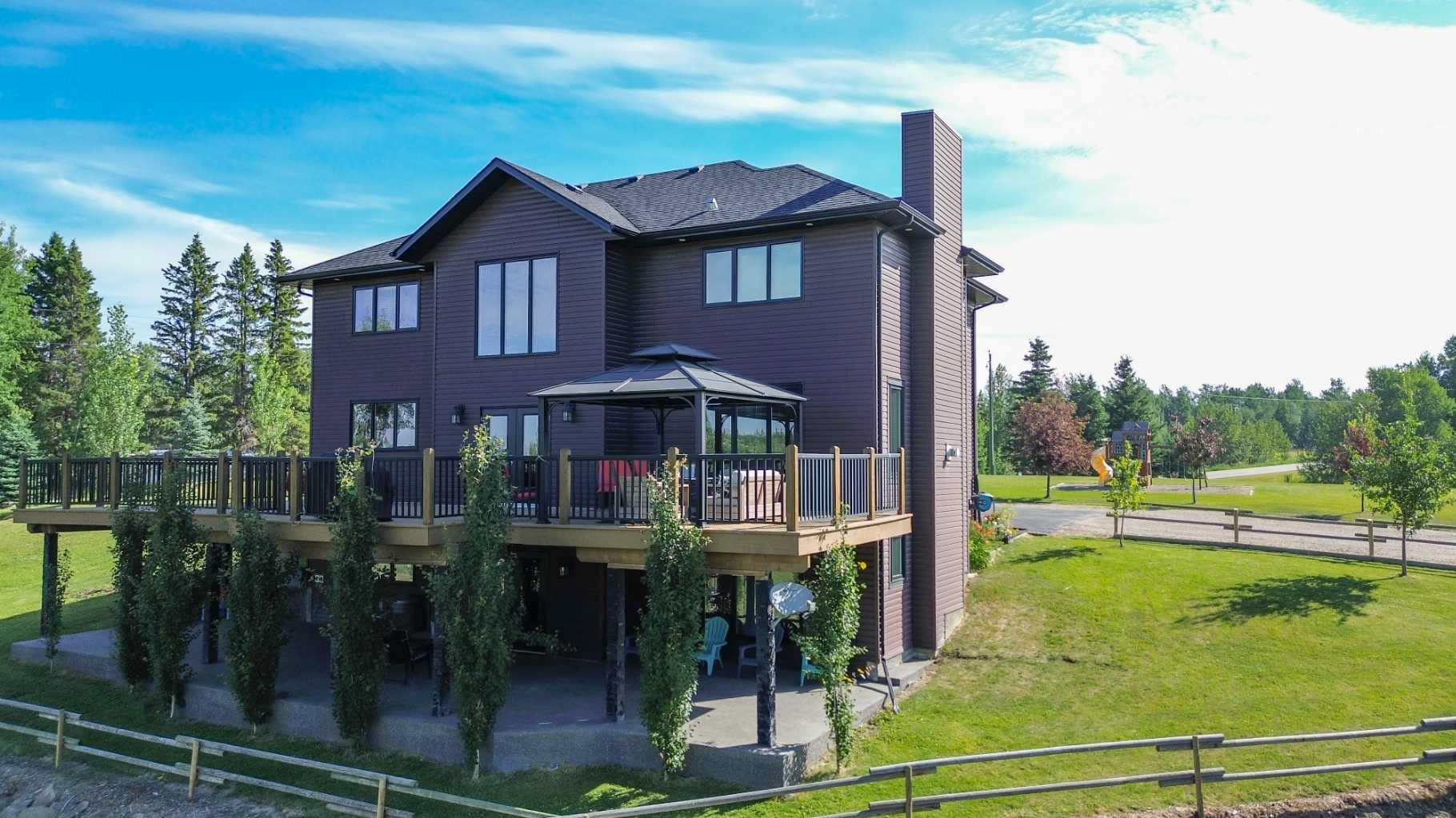 2 Hidden Valley Close