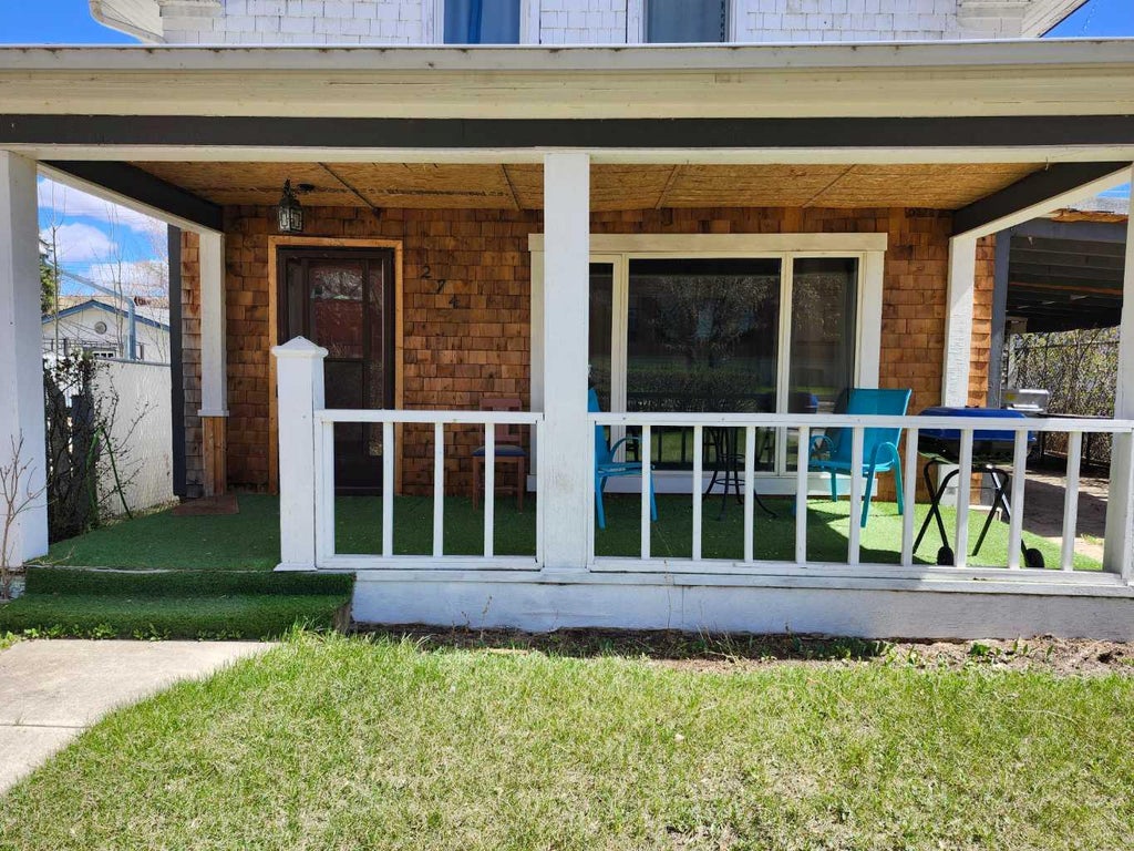 Photo of 274 3 Street W, Drumheller, AB T0J 0Y4 (MLS # A2353217)