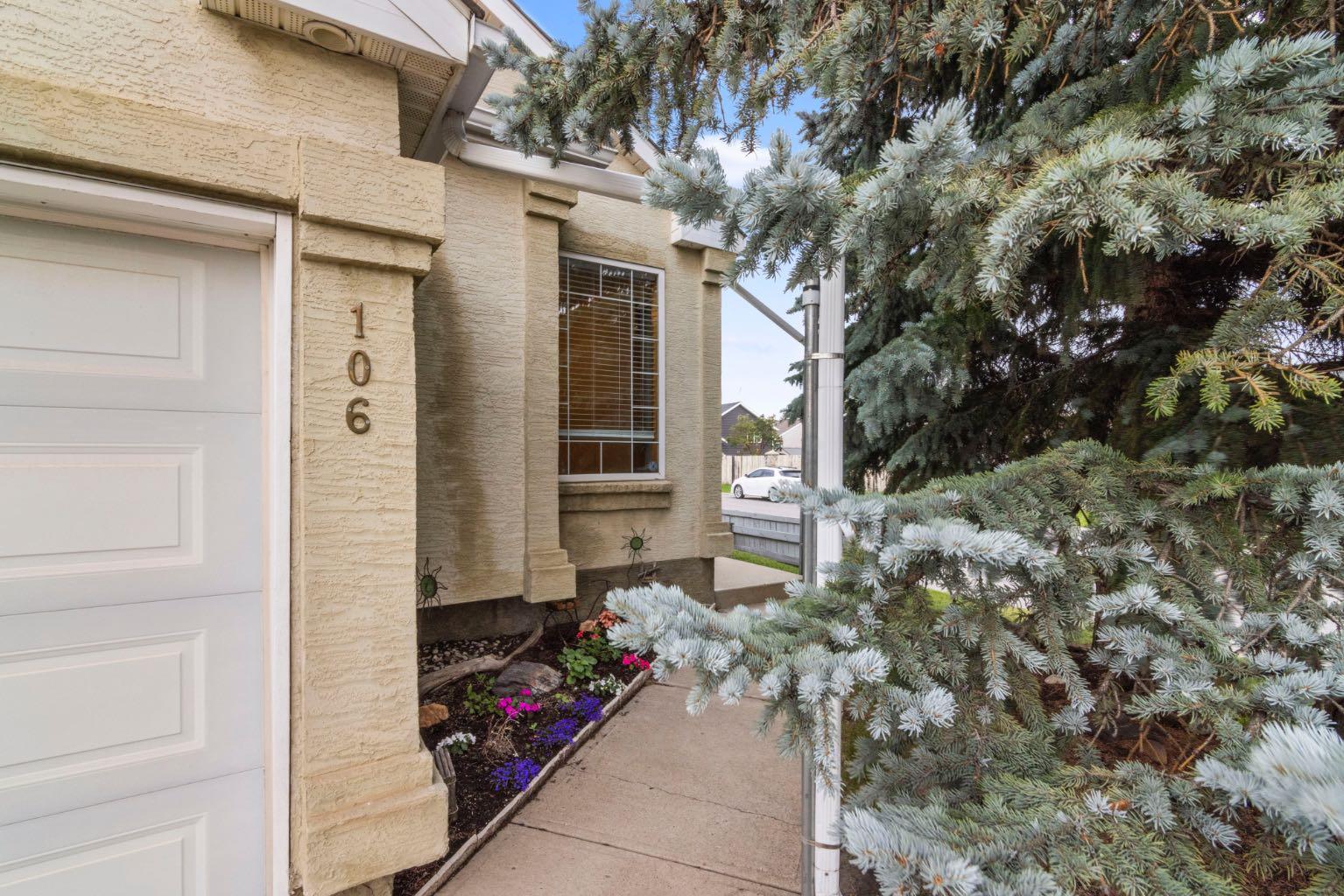 106 Somerset Drive SW