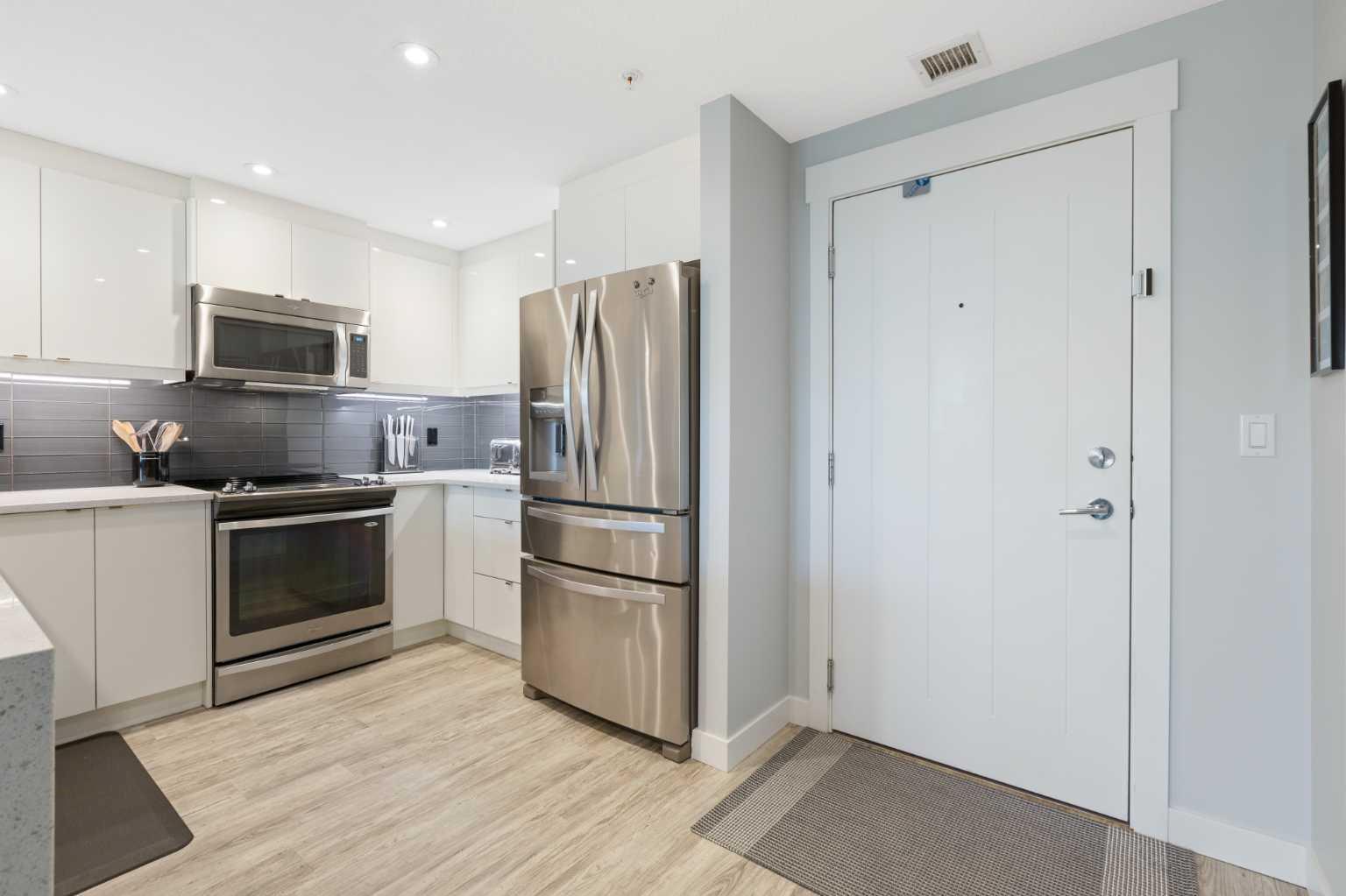 15 Aspenmont Heights SW 227